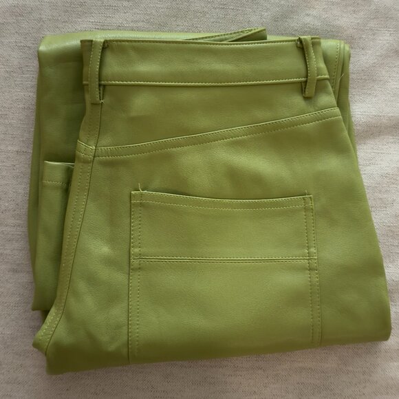 Green Stretch Faux-Leather Pant (Contemporaine by Simons) - Size 29 - Picture 2 of 7